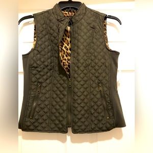 New Directions quilted puffer vest
